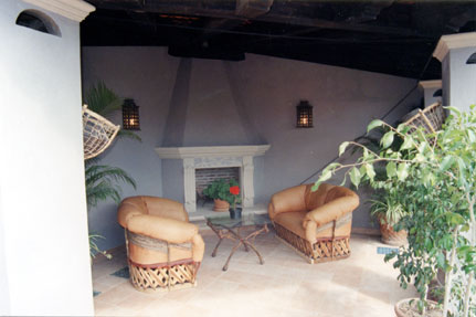 [ outdoor living room with fireplace ]